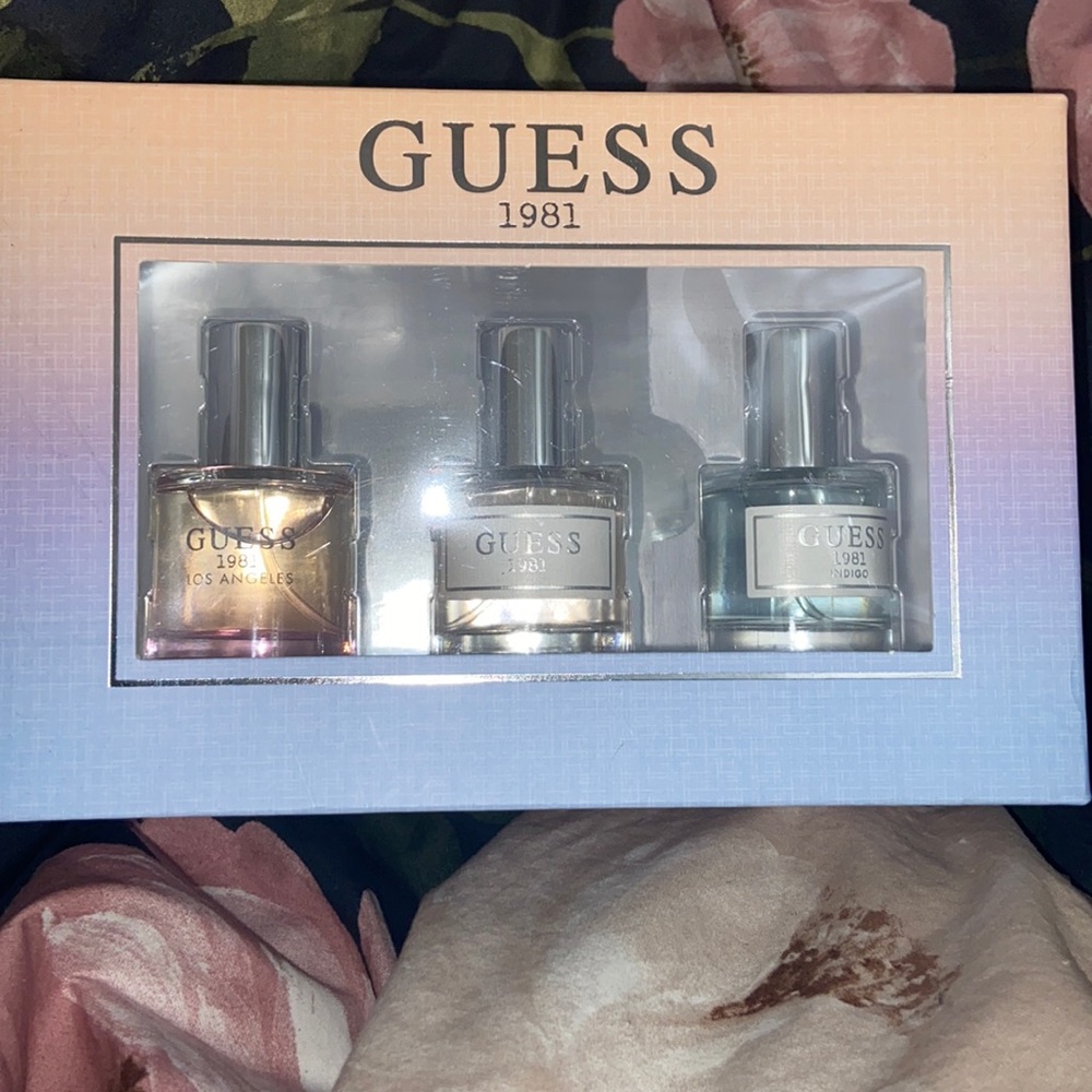 🌷NEW GUESS 1981 gift set